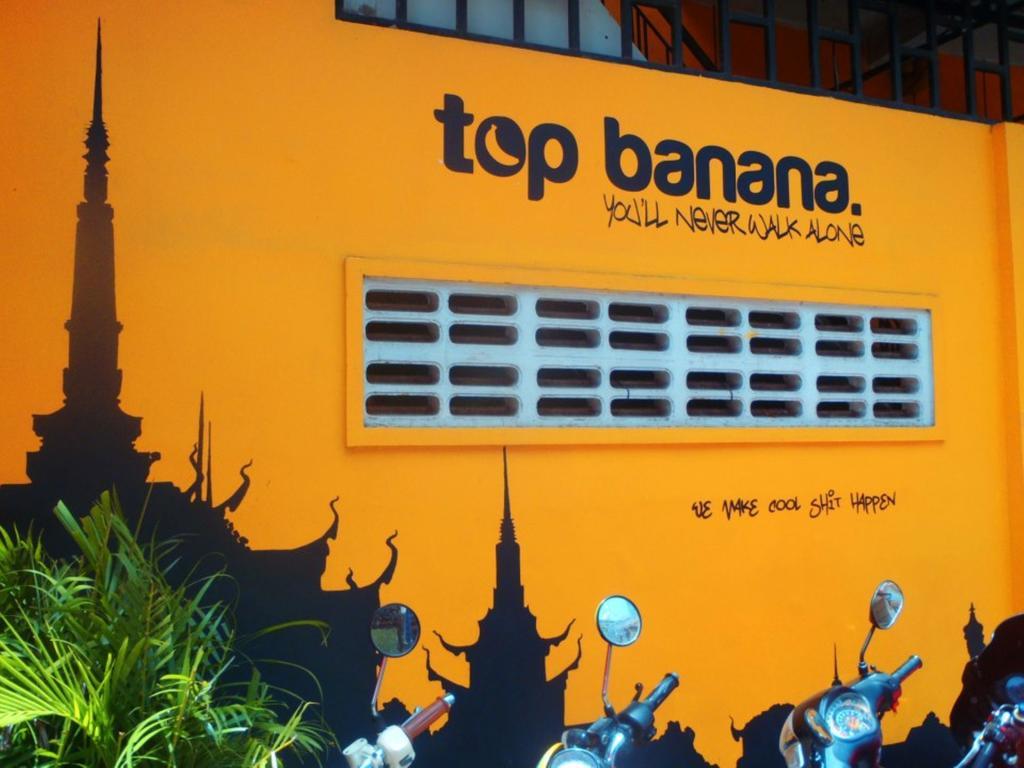 Top Banana Guesthouse & Rooftop Bar Phnom Penh Zewnętrze zdjęcie